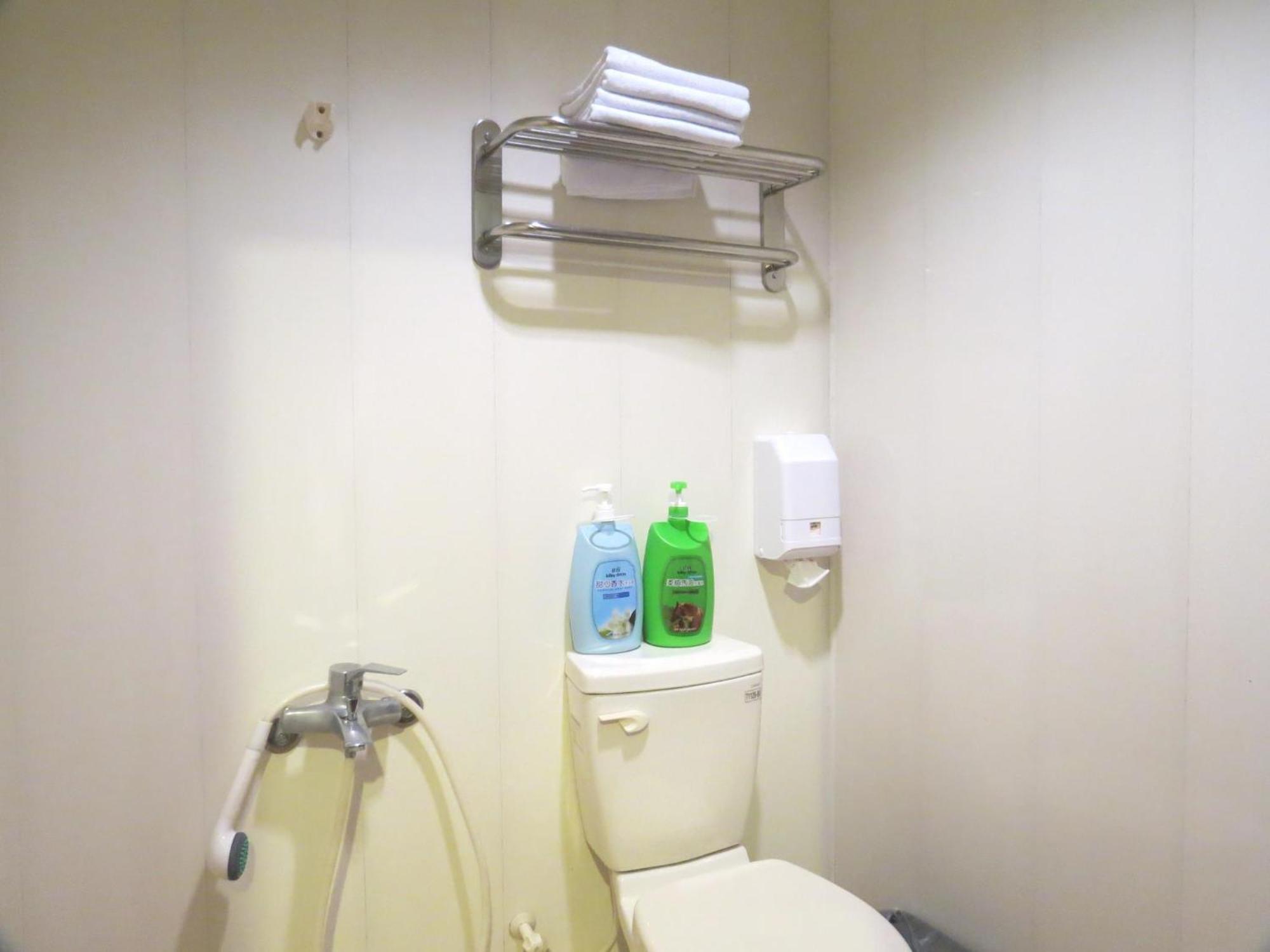 Smile Baby Hotel Luodong Exterior photo
